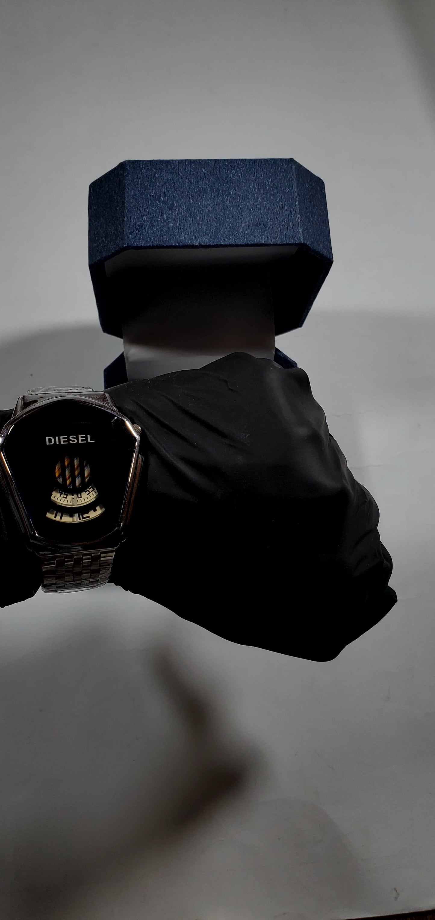 Diesel Ironman Design Men’s Watch – Bold Quartz Movement, Military Style.